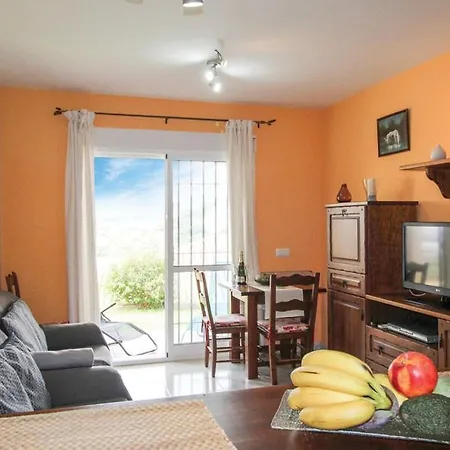 En Torrox: 2 Wifi Y Piscina Apartment *
